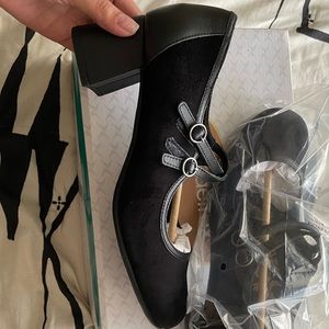 Aetrex Simone Block heel Mary Janes